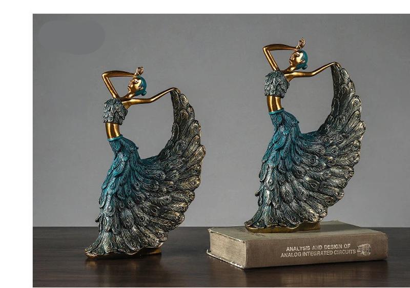 SAAKAR Resin Retro Peacock Dancer Statue Figurines for Interior Figure Decorations Home Living Room Desktop Objects Collections